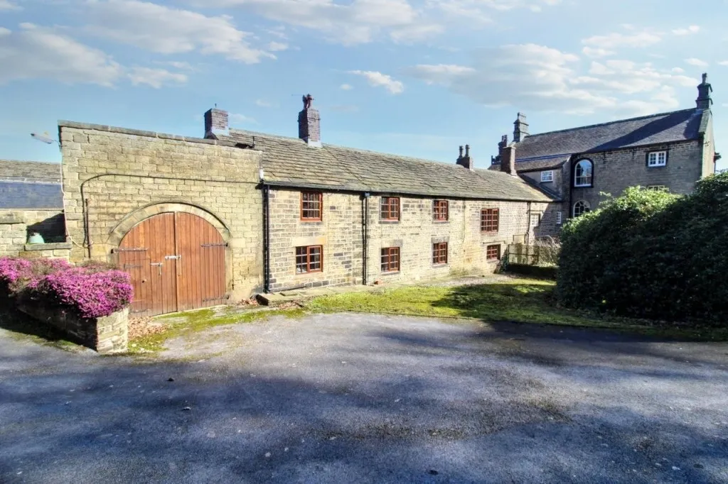 Huthwaite Lane, Thurgoland, photo 2