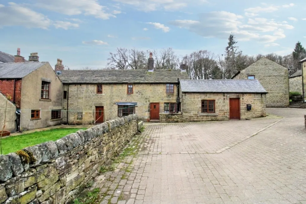 Huthwaite Lane, Thurgoland, photo 16
