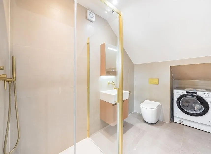 Pitt Crescent, Durnsford Court, SW19, photo 5