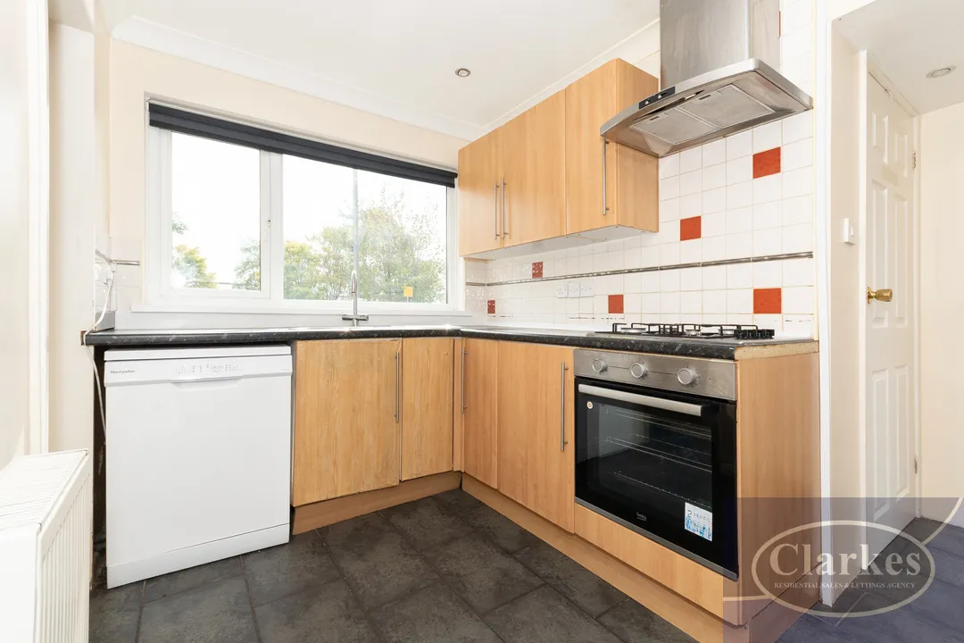 Talbot Drive, Wallisdown, photo 5