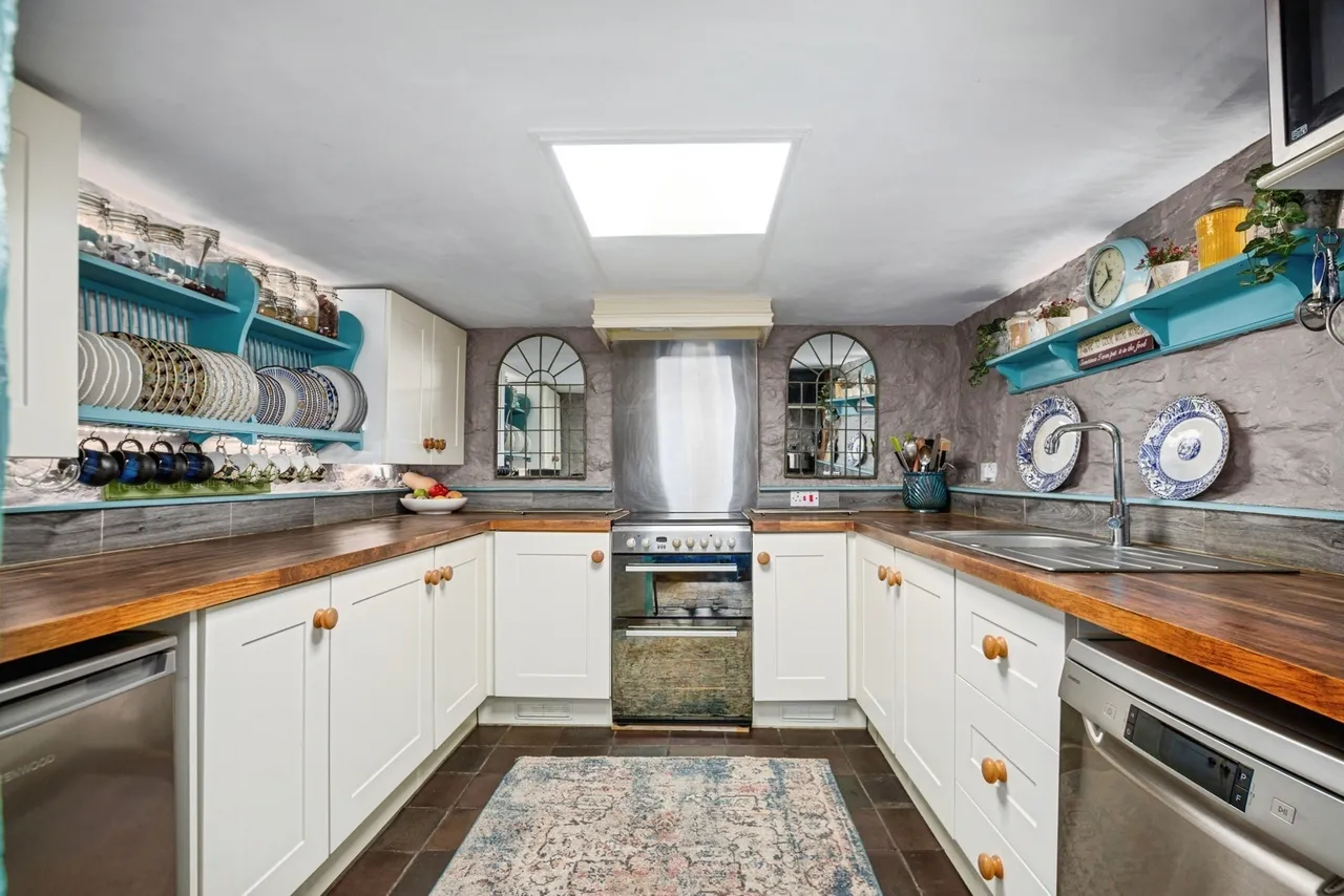 Lincoln Street, Llandysul, SA44, photo 9