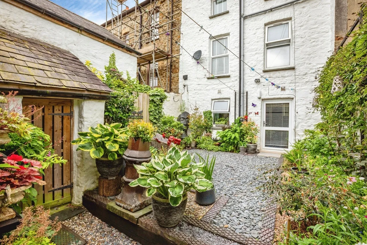 Lincoln Street, Llandysul, SA44, photo 24