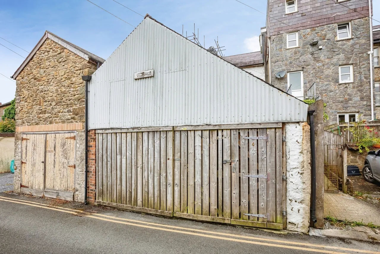 Lincoln Street, Llandysul, SA44, photo 25