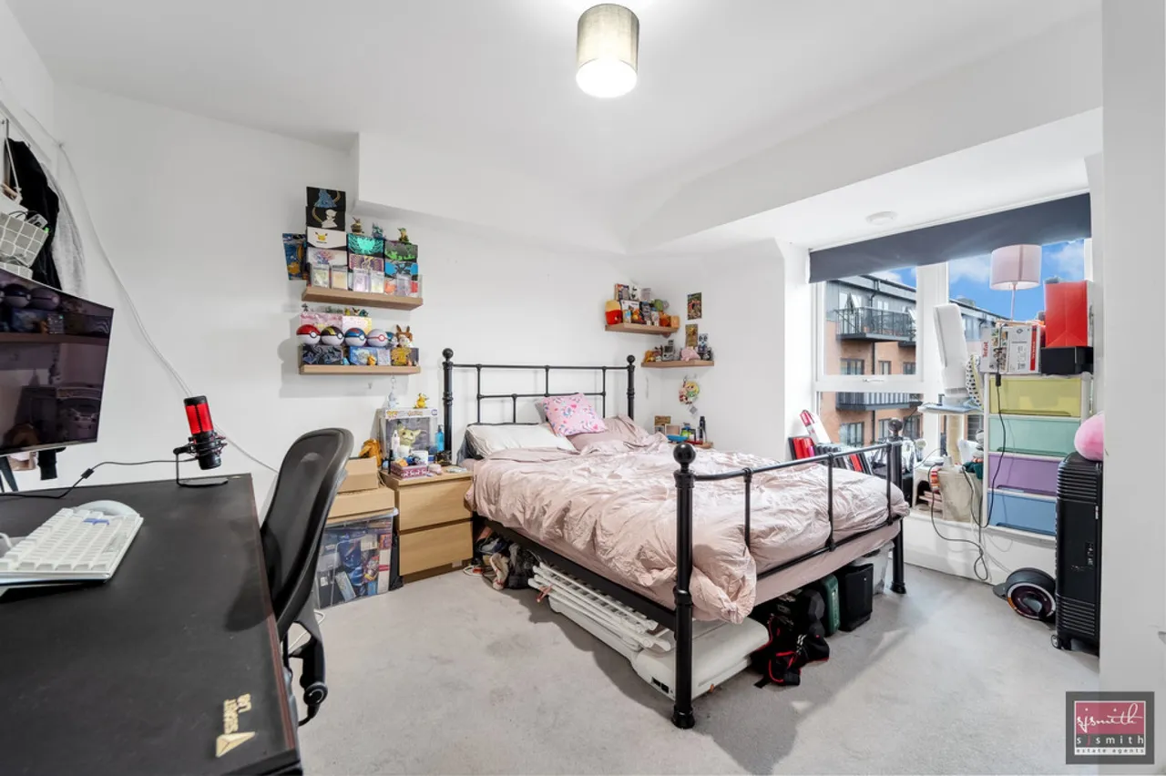 Bennett Court, Ashford, TW15, photo 6