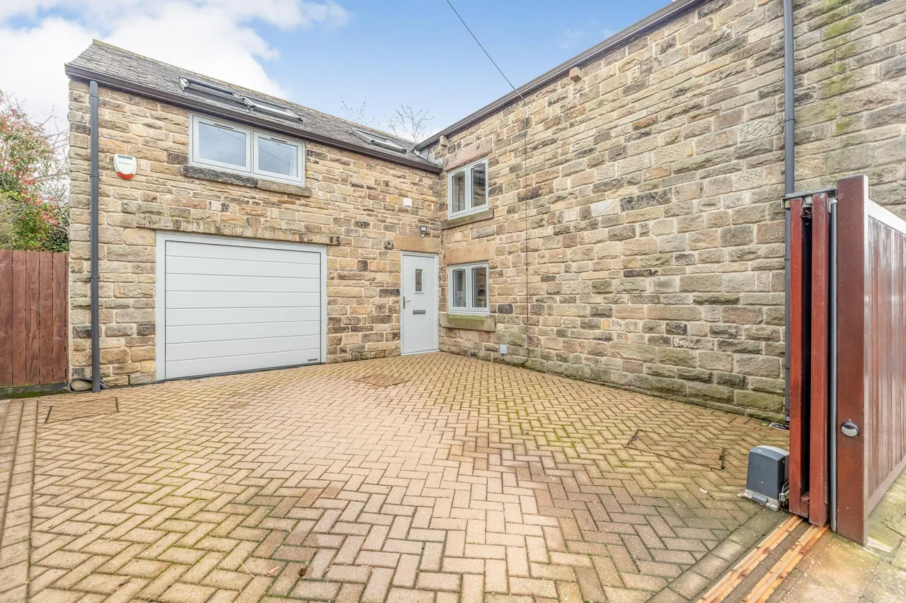 High Street, Billingley, S72, photo 30