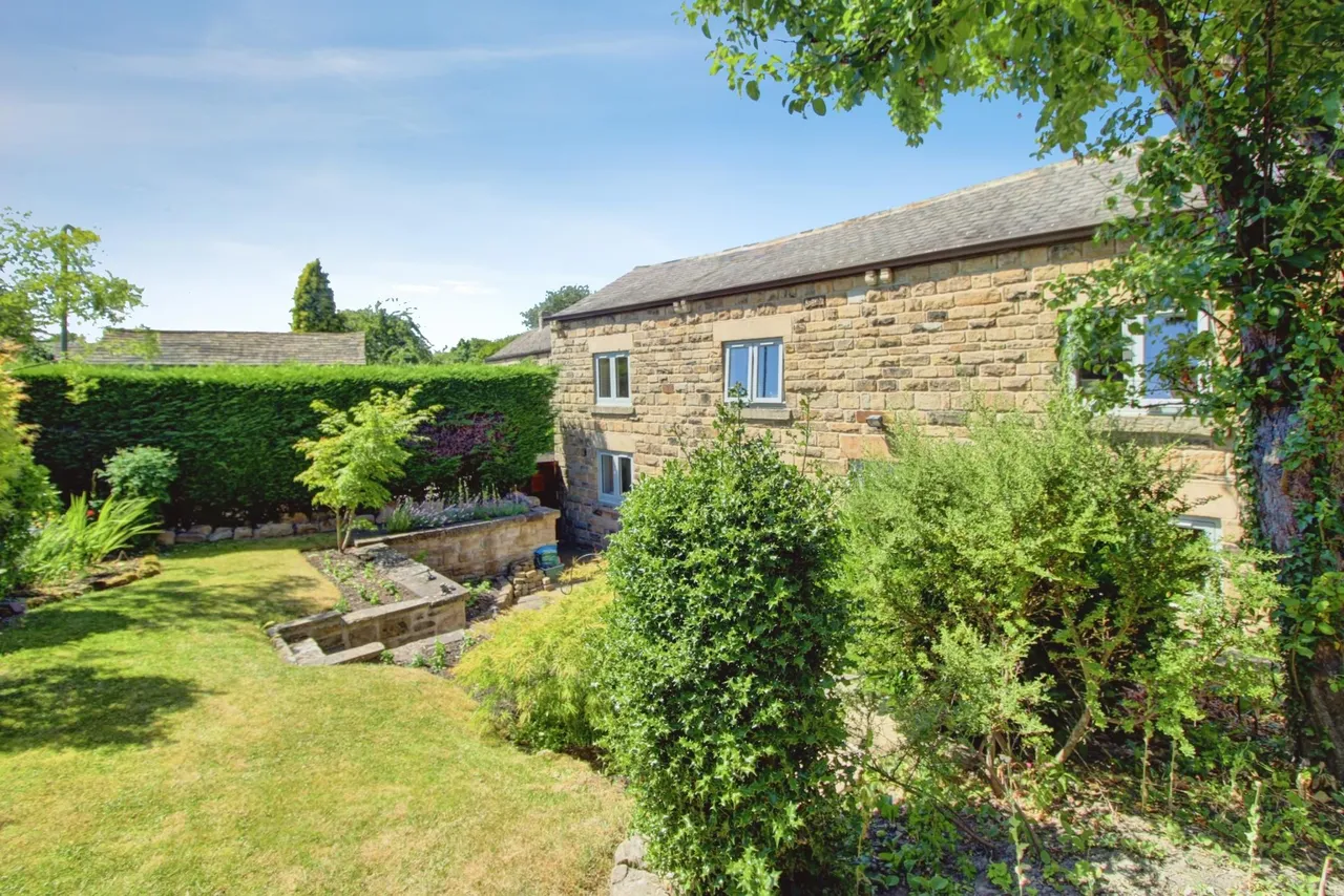 High Street, Billingley, S72, photo 32