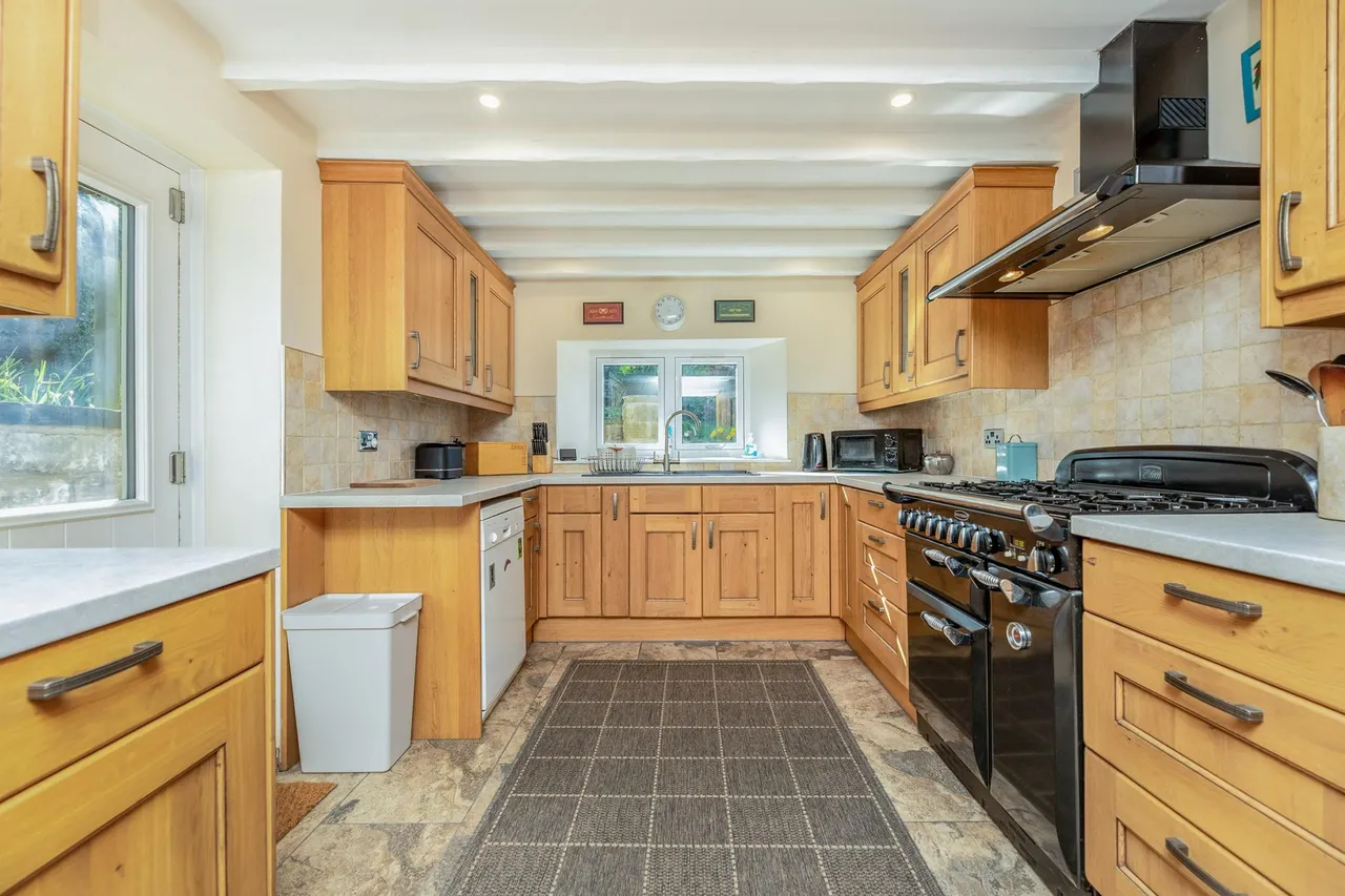 High Street, Billingley, S72, photo 17