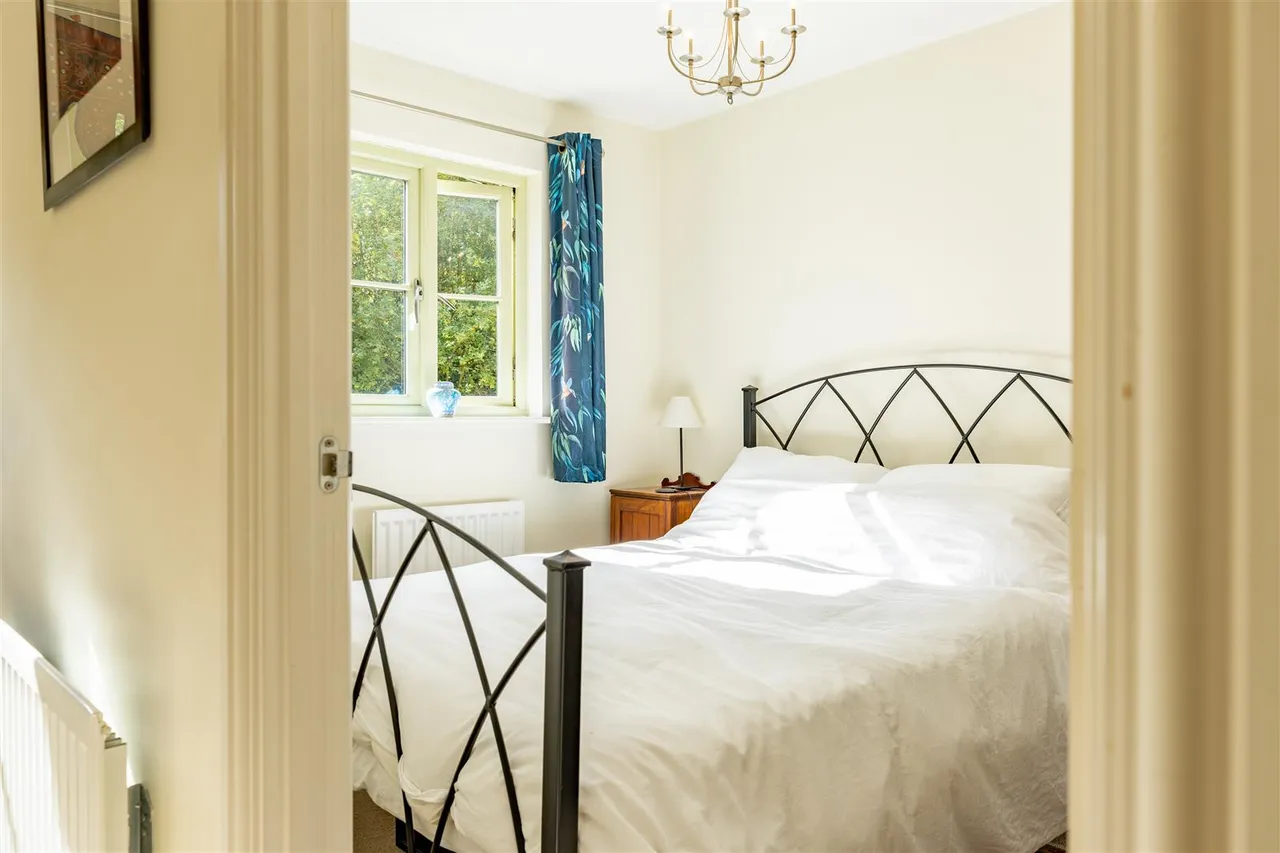 Trotman Walk, Cirencester, GL7, photo 12