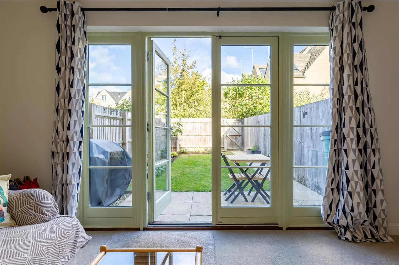 Trotman Walk, Cirencester, GL7, photo 7