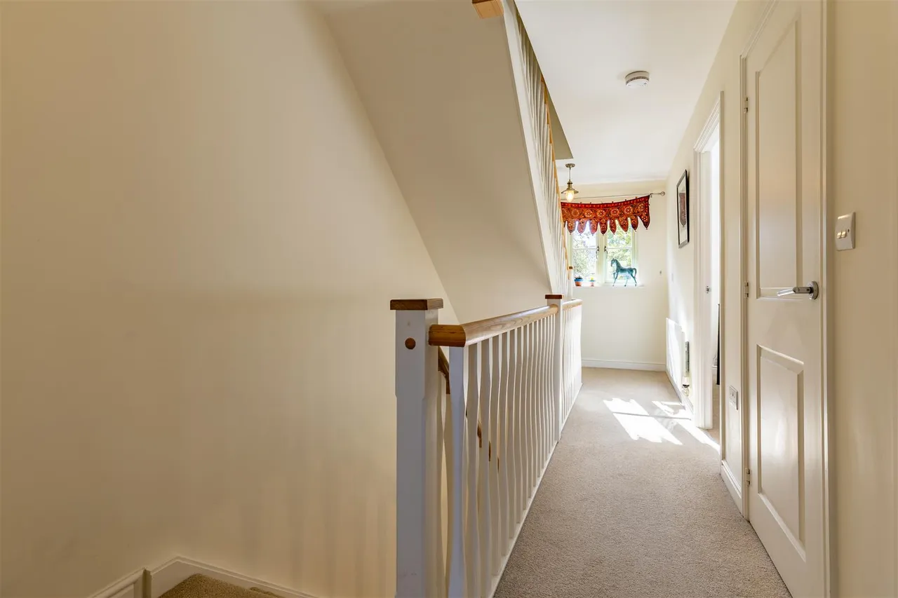 Trotman Walk, Cirencester, GL7, photo 10