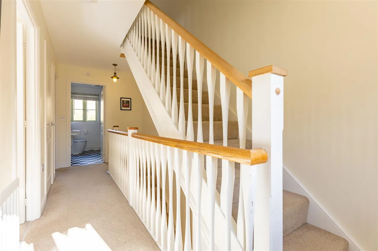 Trotman Walk, Cirencester, GL7, photo 17