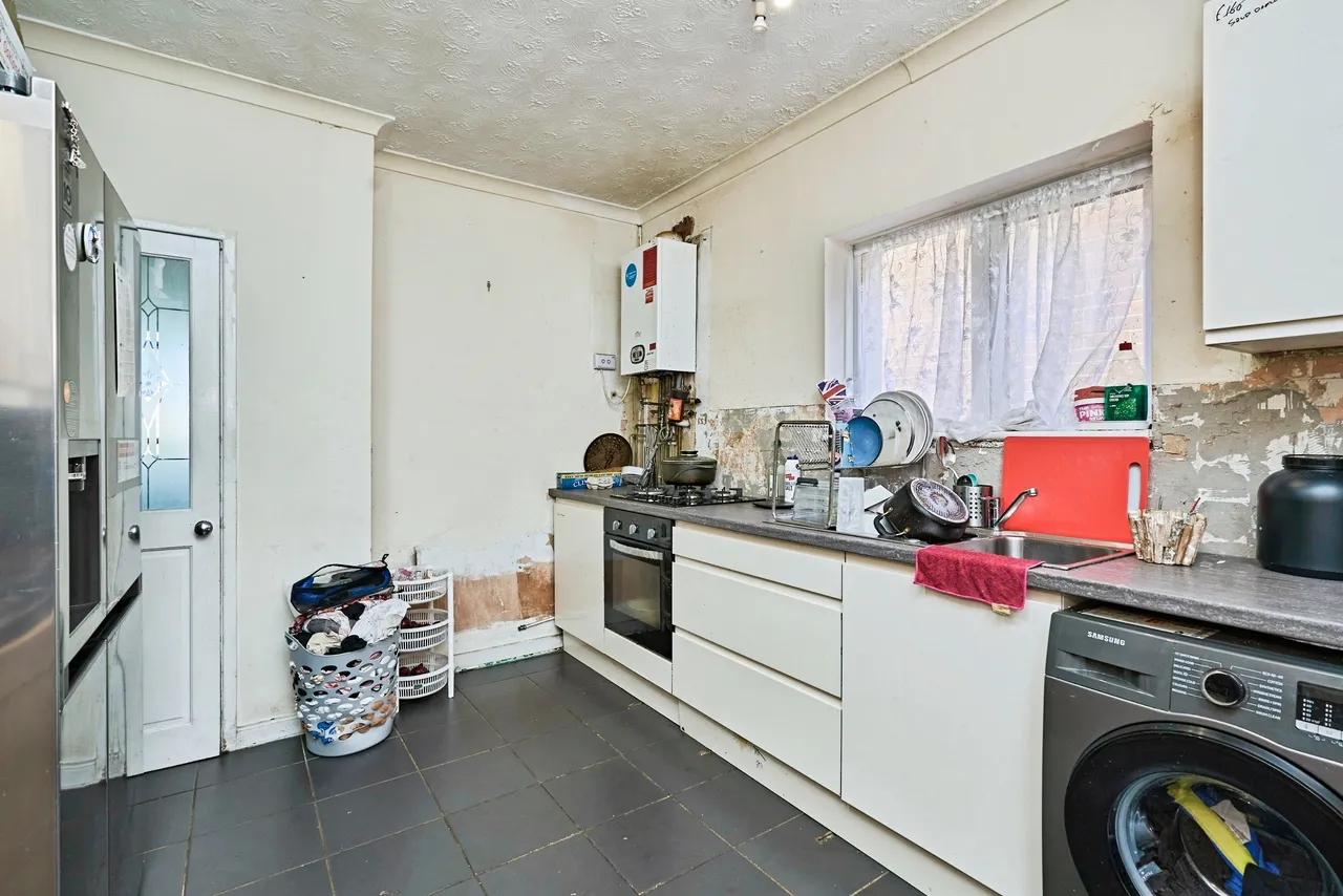 Bilston Road, Wolverhampton, photo 12