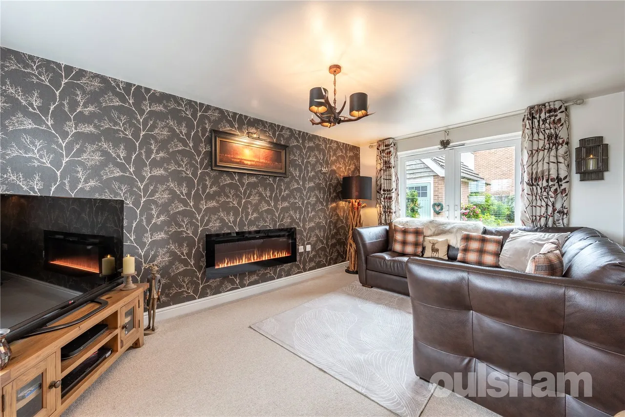 Chapel Rise, Rednal, Birmingham, West Midlands, B45 9SN, photo 5