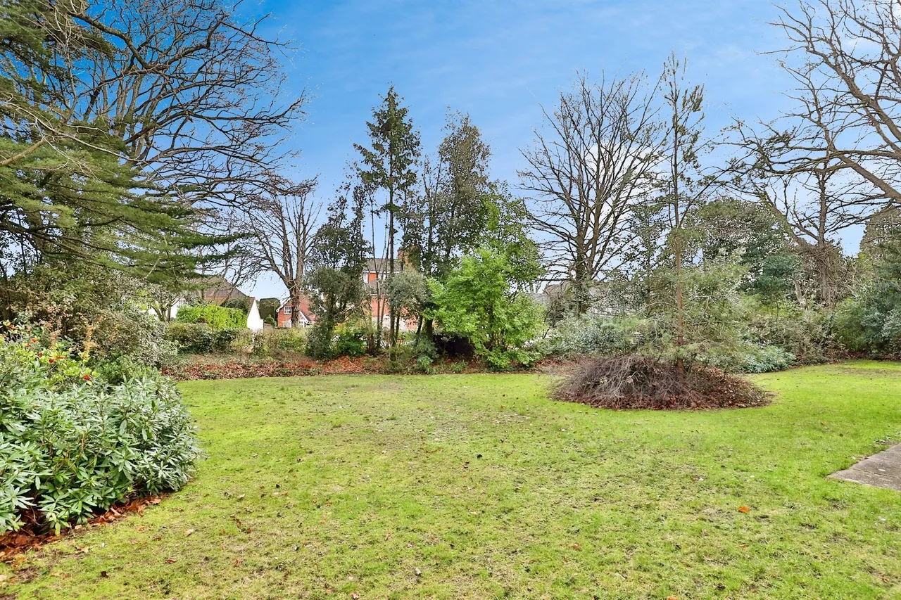 Cavendish Road, Bournemouth, photo 2
