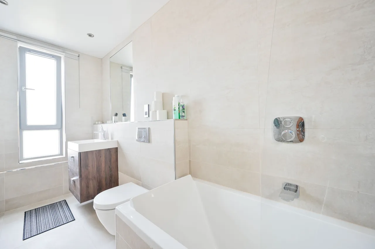 Flat 3, 355 Station Road, Harrow, photo 5