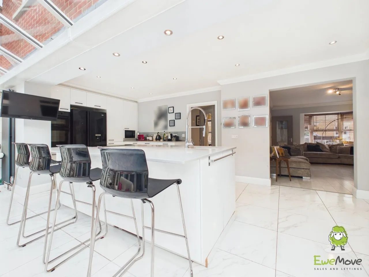 Otterbourne Walk, Sherfield-On-Loddon, RG27, photo 9