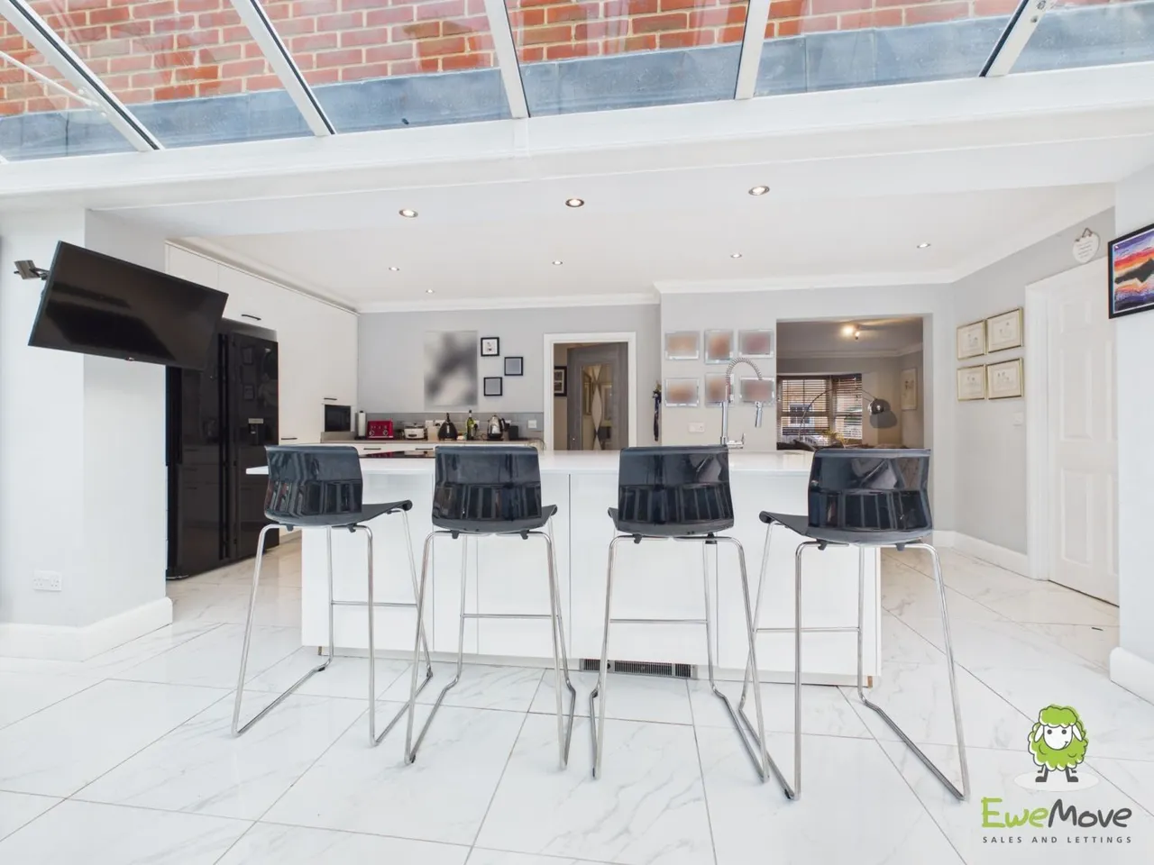 Otterbourne Walk, Sherfield-On-Loddon, RG27, photo 8