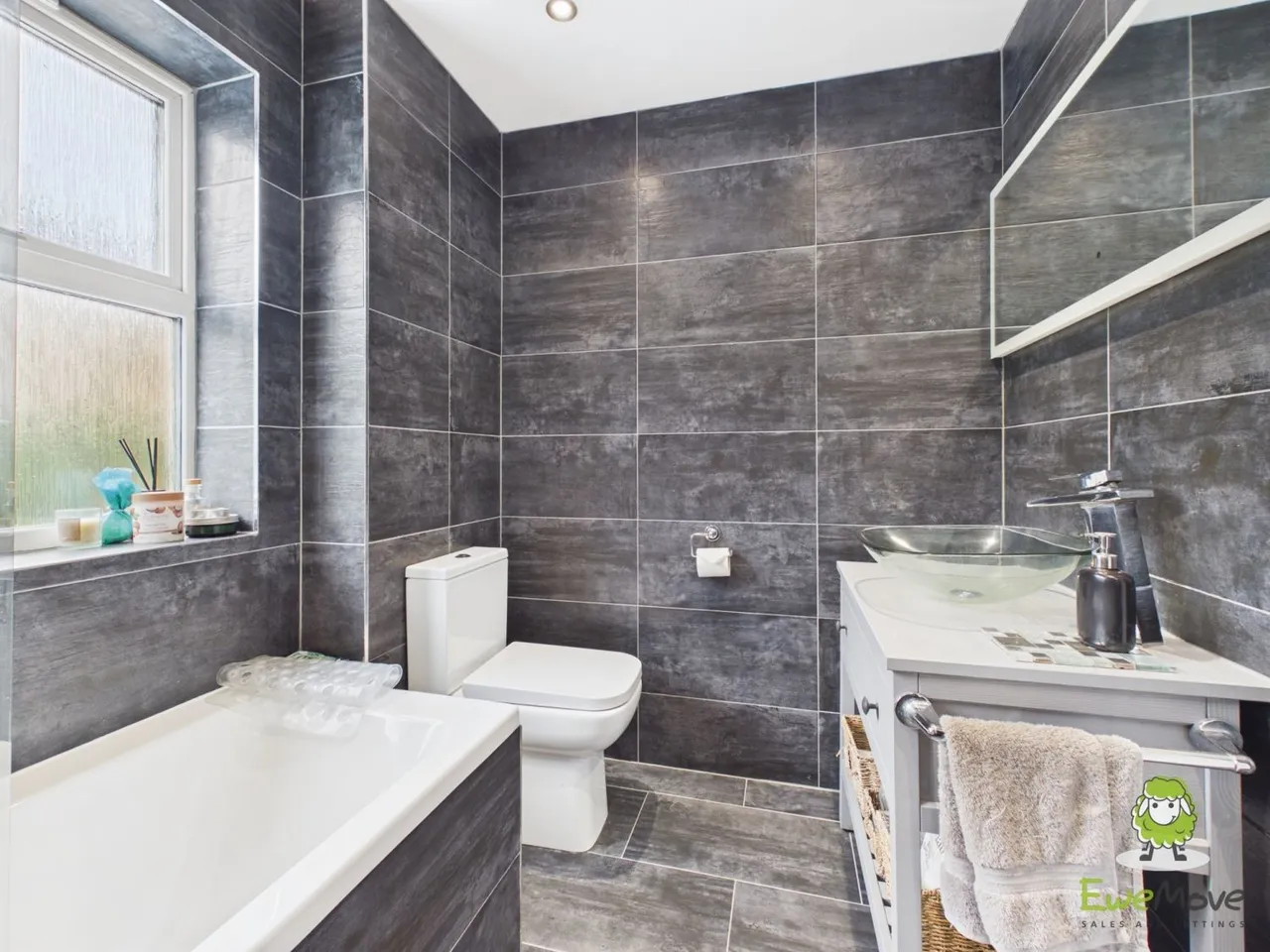 Otterbourne Walk, Sherfield-On-Loddon, RG27, photo 21