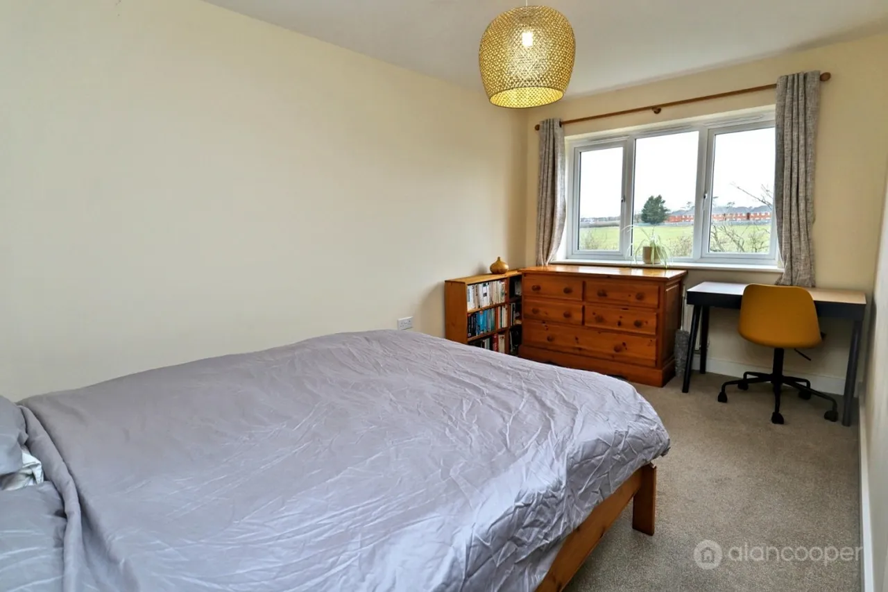 Russett Avenue, Manor Fields, CV11, photo 11