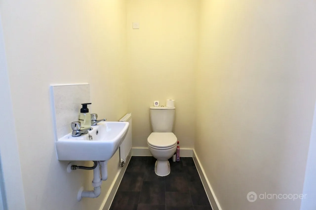 Russett Avenue, Manor Fields, CV11, photo 9