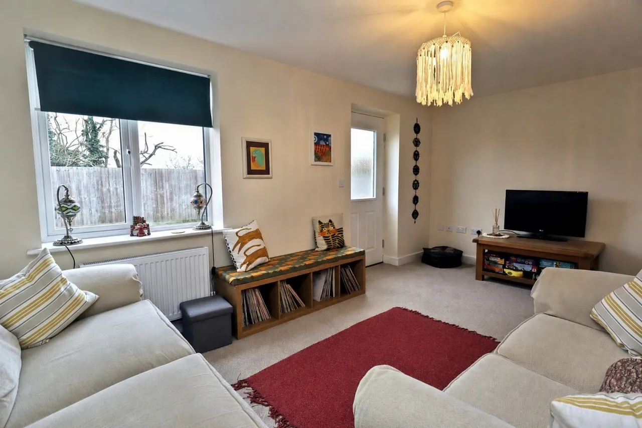 Russett Avenue, Manor Fields, CV11, photo 3