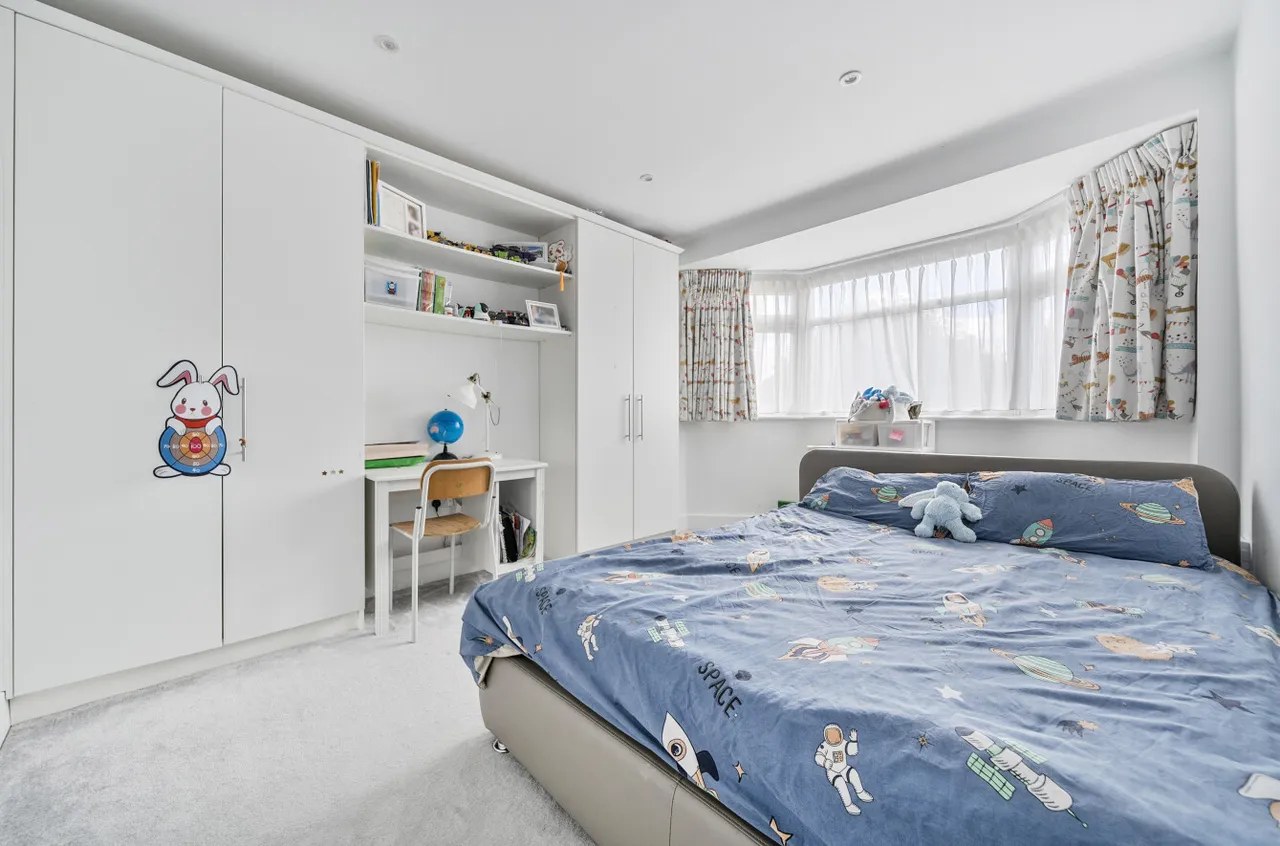 Linthorpe Road, Cockfosters, Barnet, EN4 9BX, photo 14