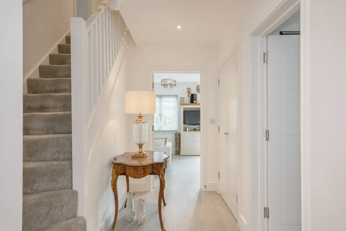 Sycamore Road, Cranleigh, GU6, photo 11