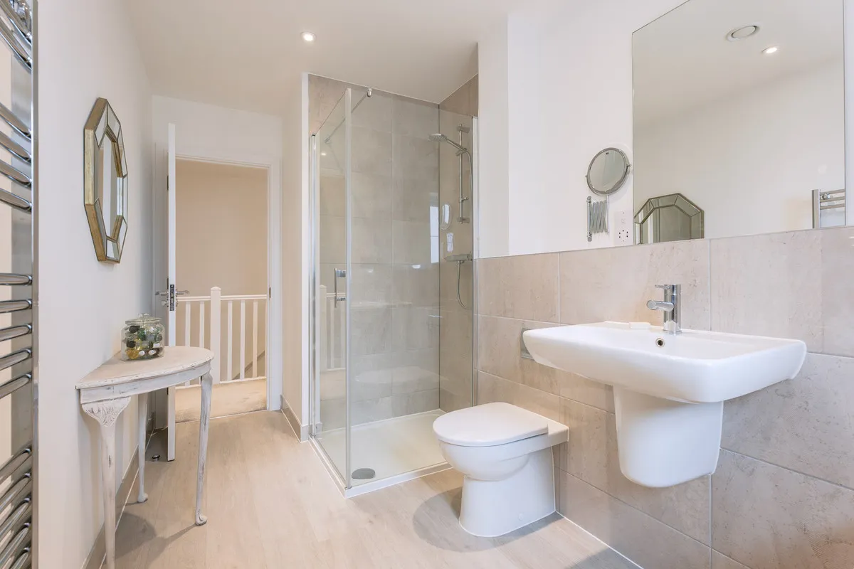 Sycamore Road, Cranleigh, GU6, photo 17