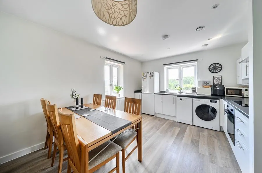 Paxton Approach, Harlington, LU5, photo 5
