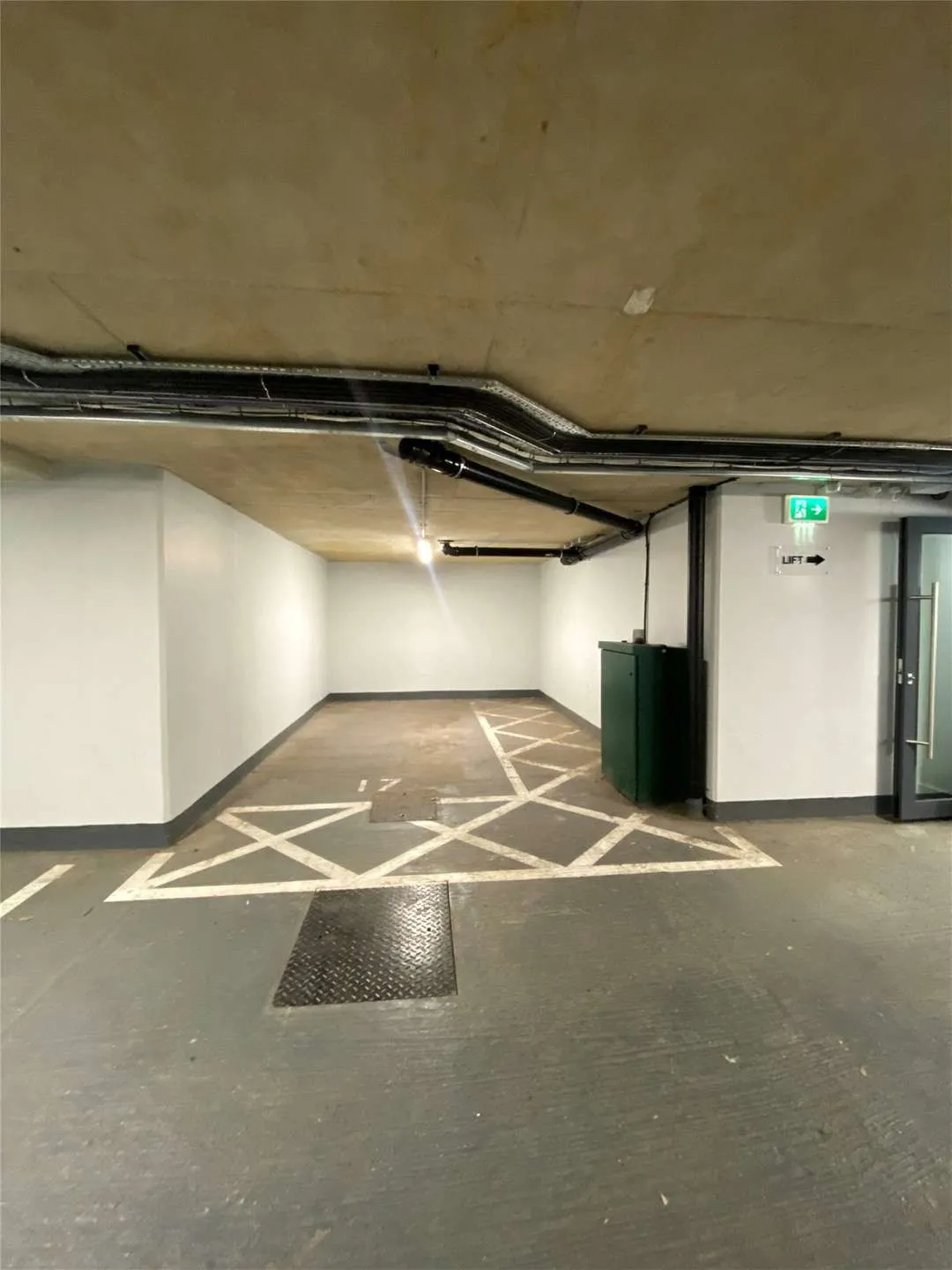 flat for sale — Ashburnham Mews, Westminster, London, SW1P 4FH
