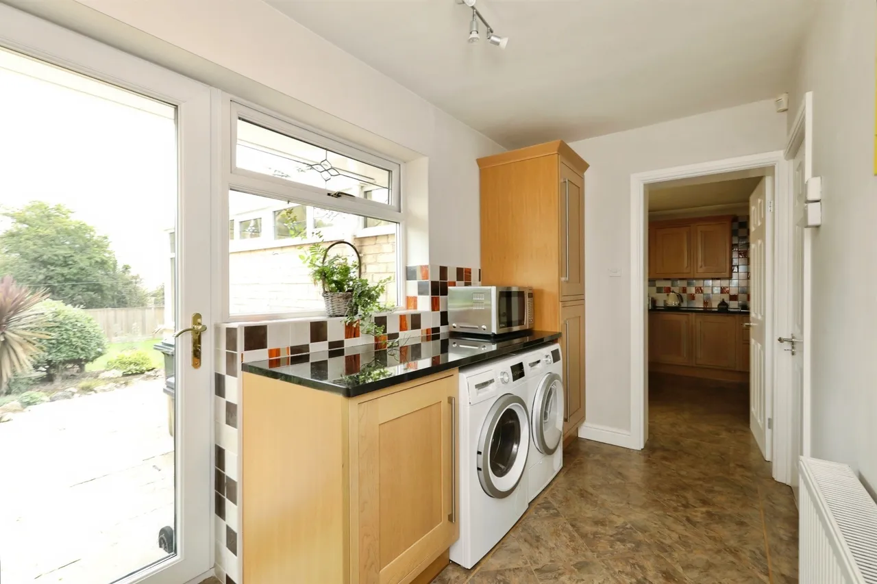 Lingodell Close, Laughton, S25, photo 22