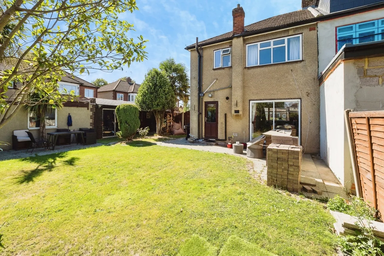 Franmil Road, Hornchurch, Essex, RM12, photo 5