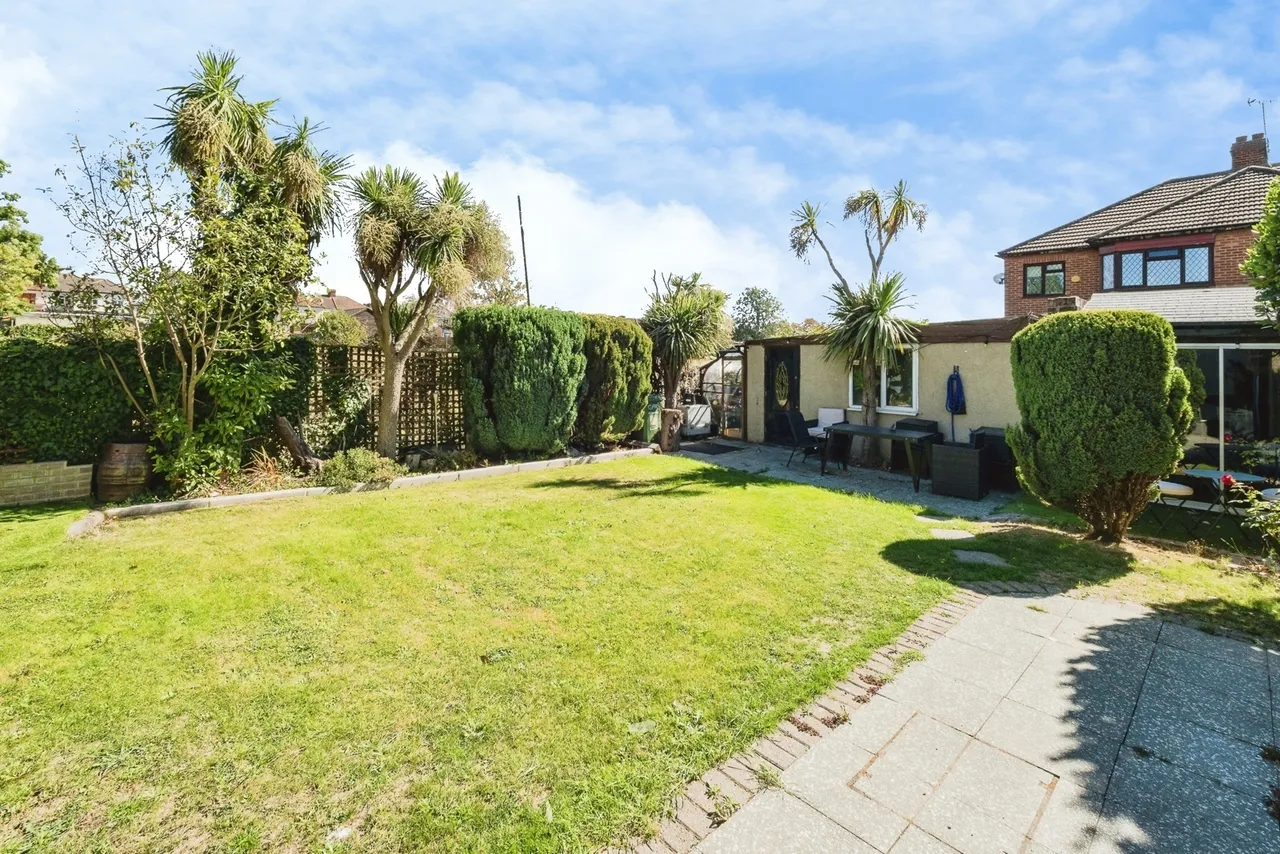 Franmil Road, Hornchurch, Essex, RM12, photo 4