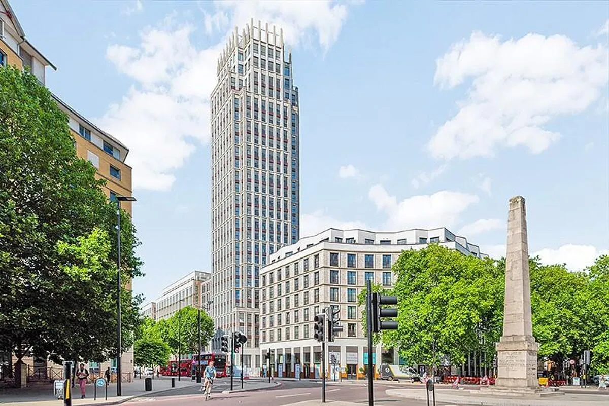 Blackfriars Road, London, SE1, photo 12
