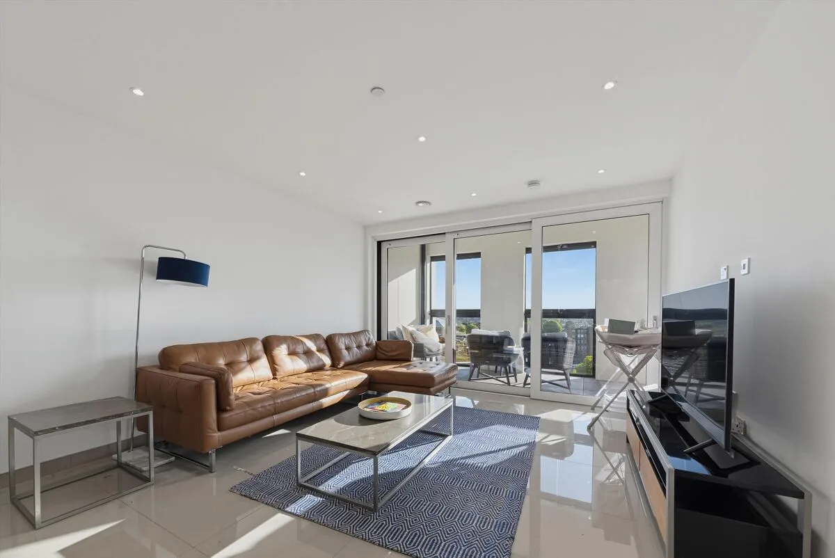 2 bed flat to rent, Blackfriars Road, London, SE1