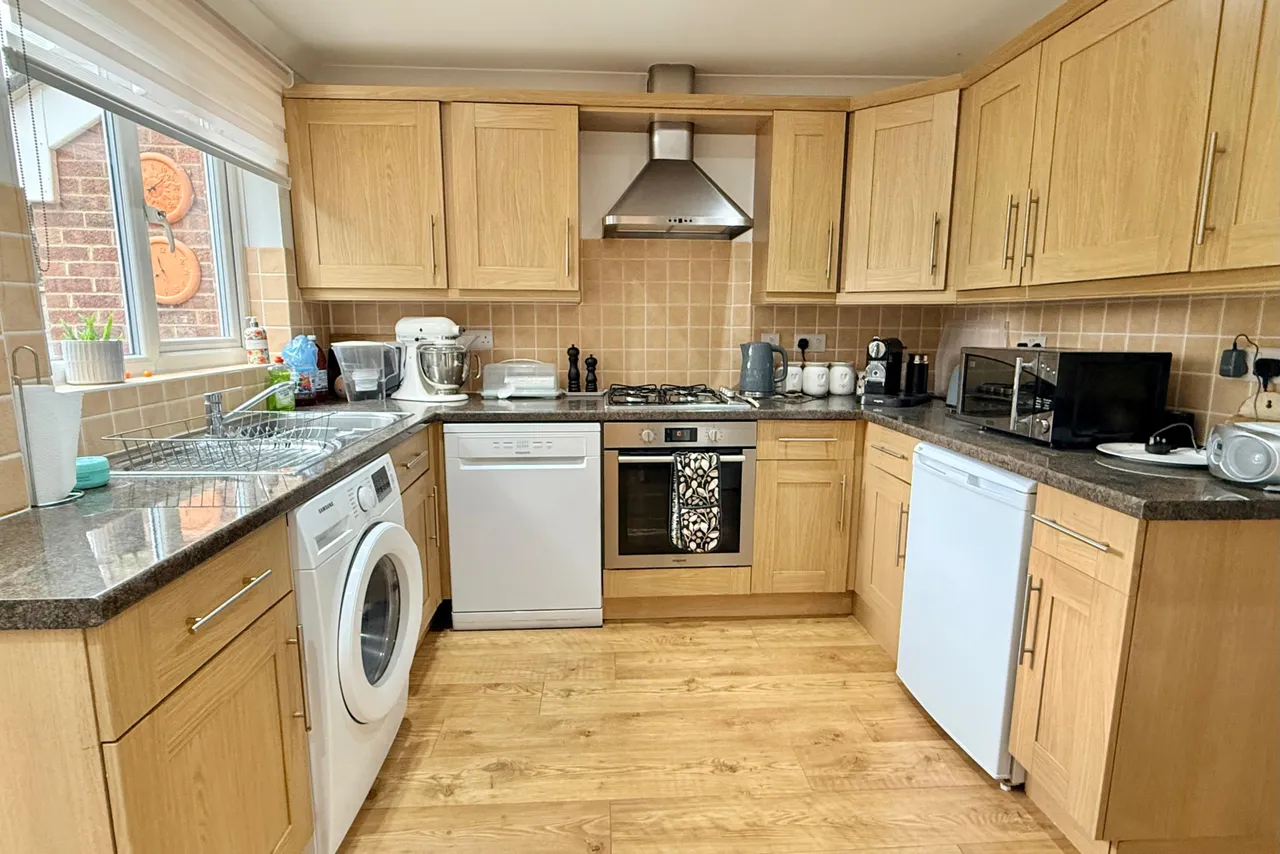 Pealsham Gardens, Fordingbridge, SP6, photo 3