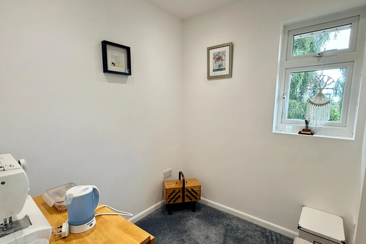 Pealsham Gardens, Fordingbridge, SP6, photo 9