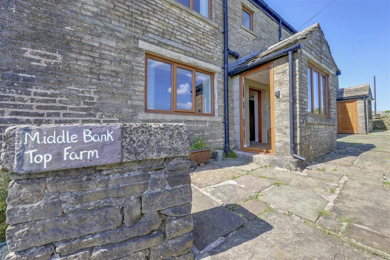 Middle Bank Top Farm, Lumb, photo 44