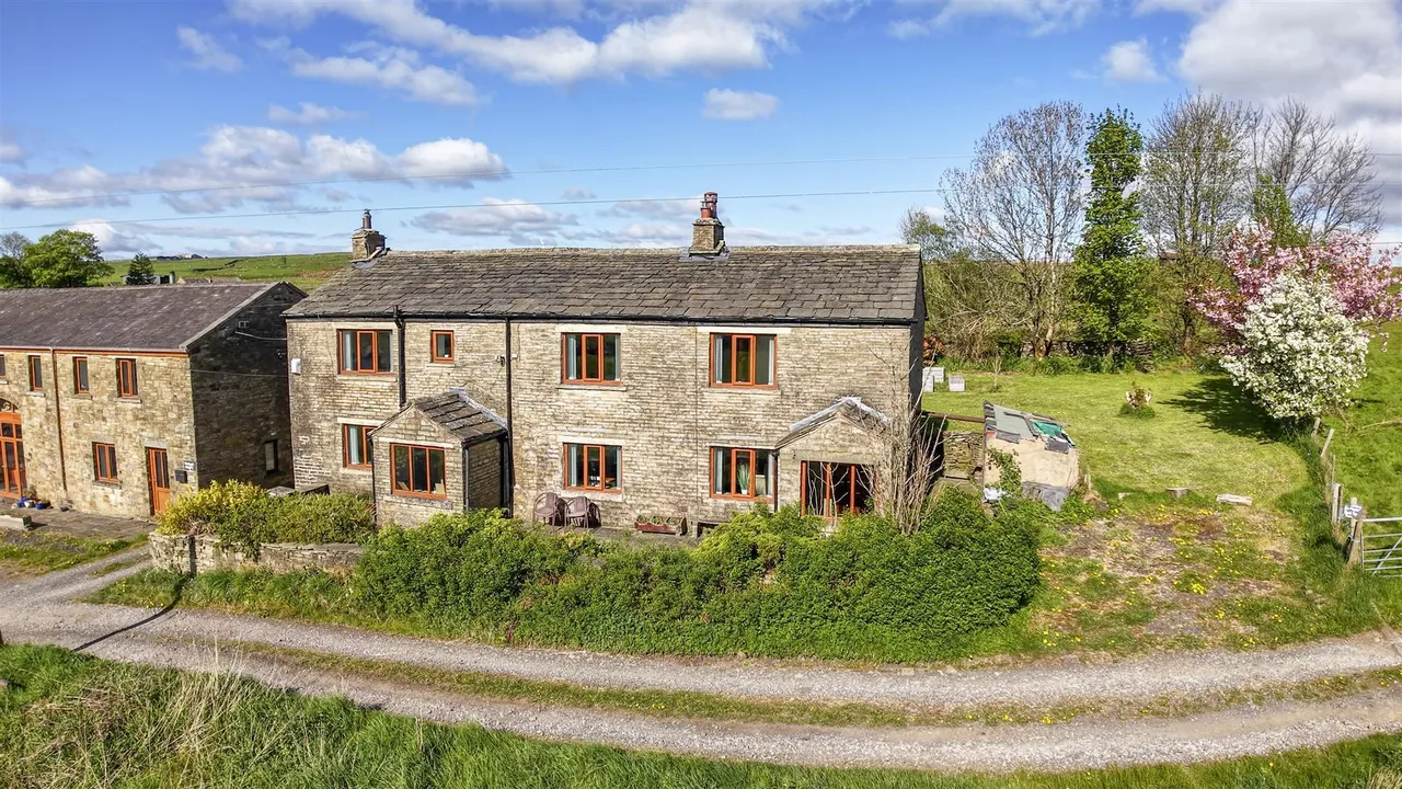 Middle Bank Top Farm, Lumb, photo 43