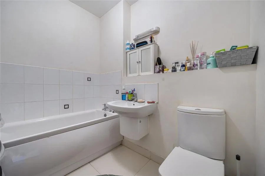 Stoke Road, Slough, SL2, photo 7
