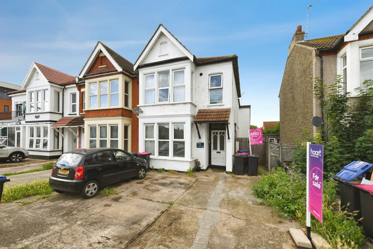 1 bed flat for sale, Ambleside Drive, Southend-On-Sea, SS1