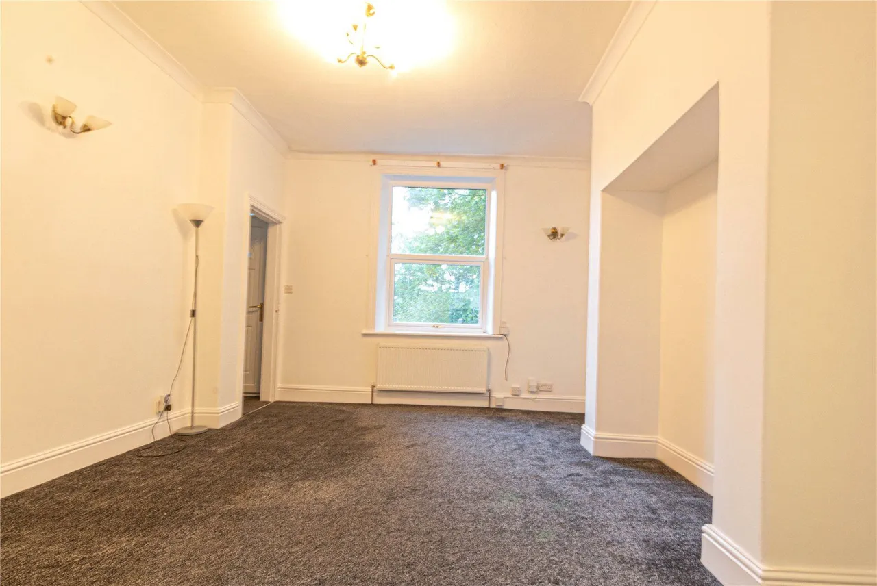 Manchester Road, Milnsbridge, HD4, photo 4