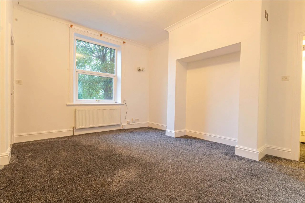 Manchester Road, Milnsbridge, HD4, photo 5