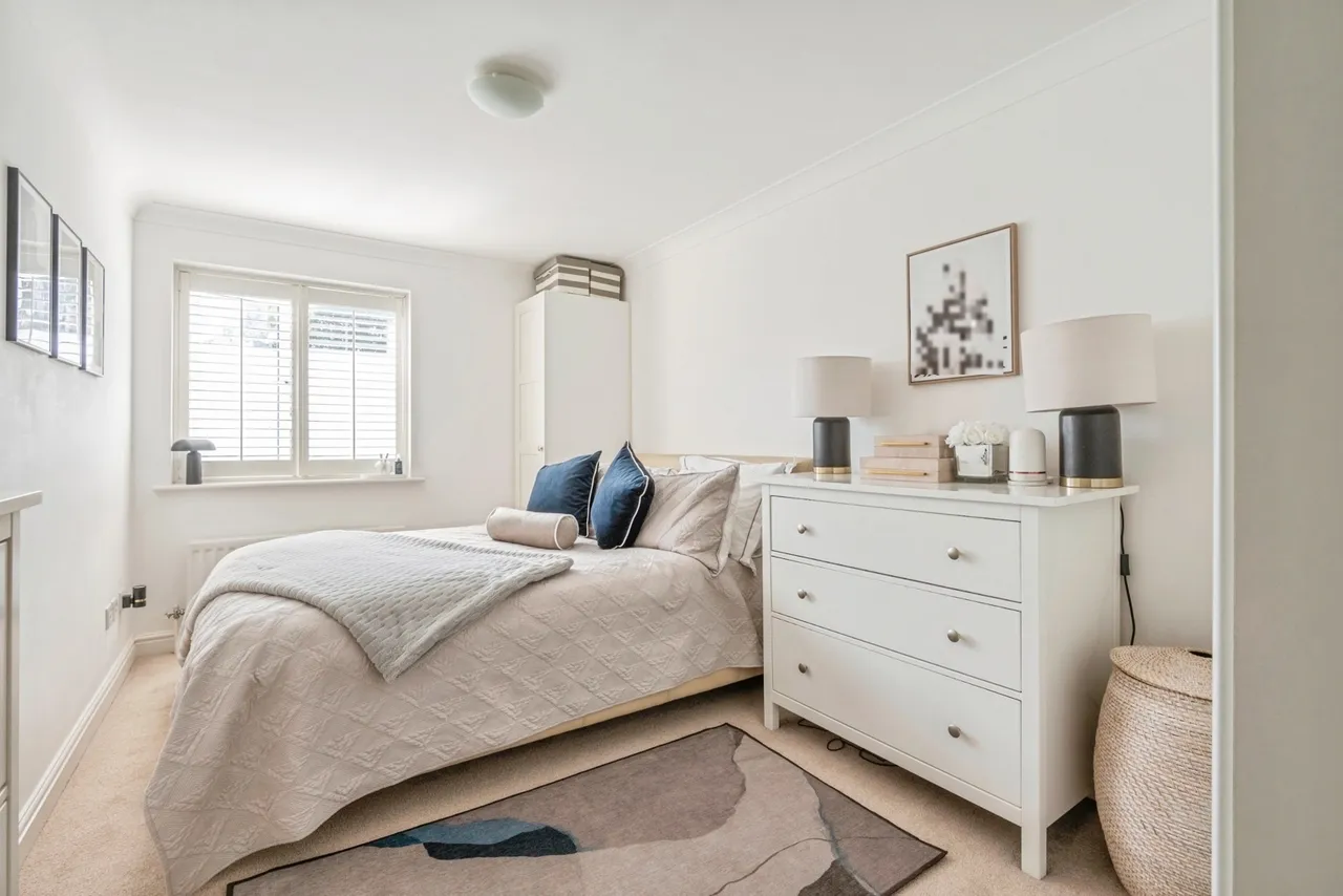 Cheam Common Road, Worcester Park, KT4, photo 9