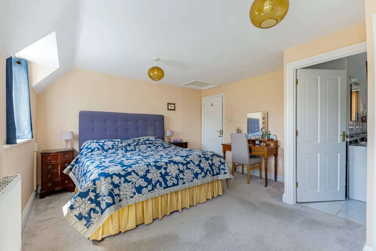 Rissington Road, Bourton-on-the-Water, Cheltenham, Gloucestershire, GL54 2DX, photo 8