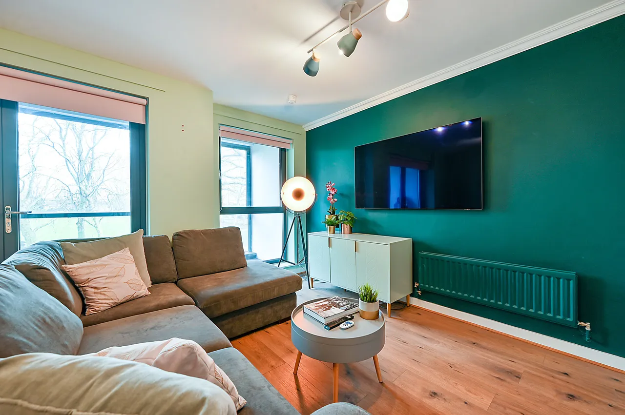 Flat 8, Chaplin House, All Saints Road, London, photo 4