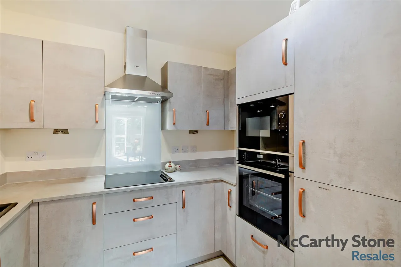 Wetherby Road, Harrogate, HG2, photo 24