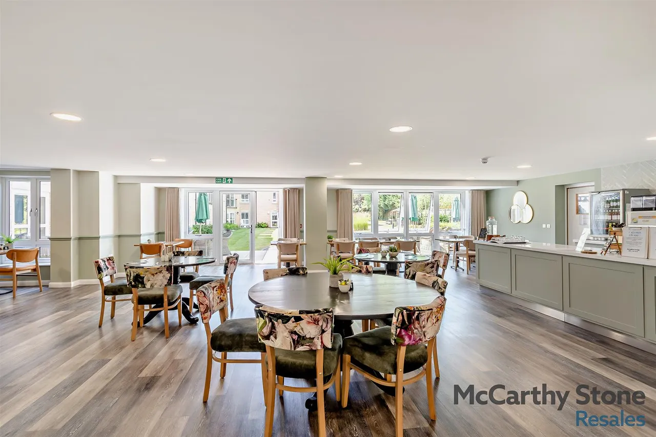 Wetherby Road, Harrogate, HG2, photo 18
