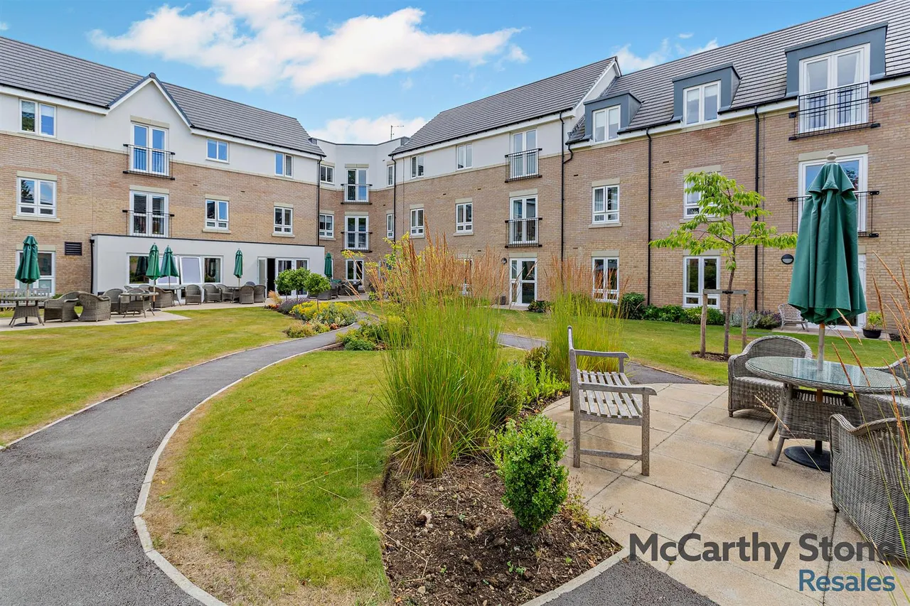 Wetherby Road, Harrogate, HG2, photo 12