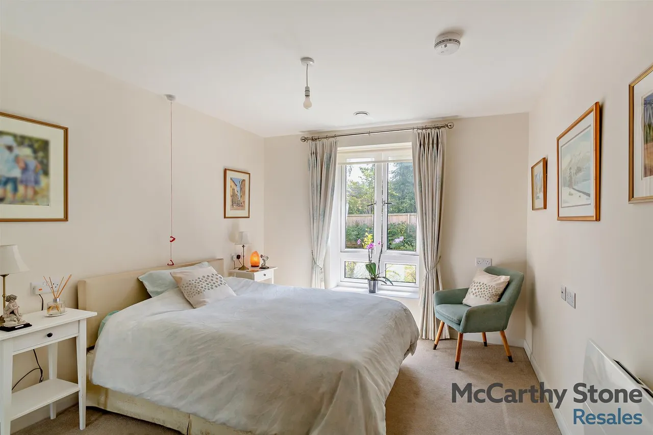 Wetherby Road, Harrogate, HG2, photo 5